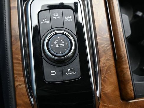 Used 2023 Nissan Armada SL w/ Cargo Package image 17