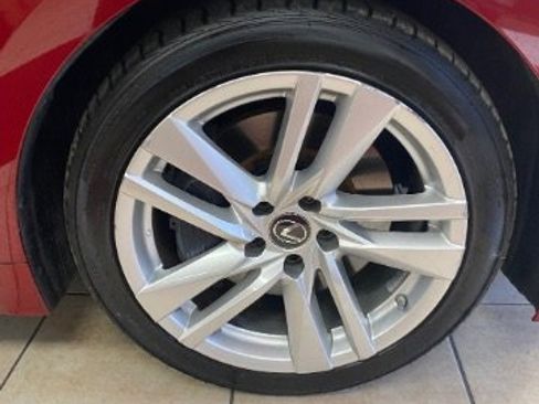 Used 2022 Lexus IS 300 image 29