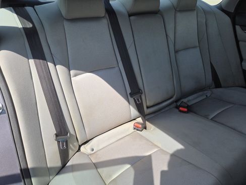 Used 2018 Honda Accord LX image 21