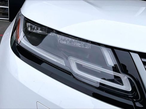 Used 2020 Land Rover Range Rover Velar R-Dynamic S image 26