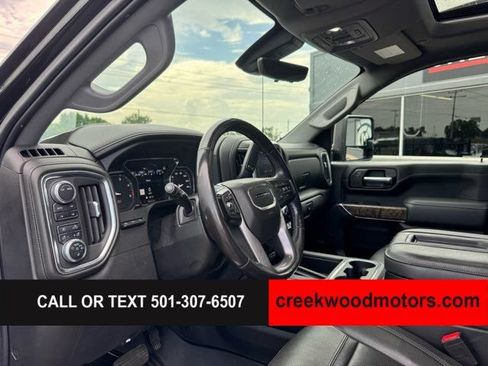 Used 2021 GMC Sierra 3500 Denali w/ Denali Ultimate Package AWD/4WD image 8