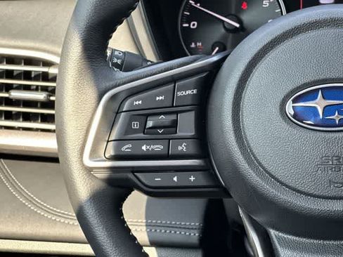 Used 2025 Subaru Legacy Limited AWD/4WD image 9