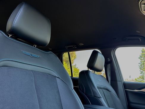 New 2023 Jeep Grand Cherokee Trailhawk image 16