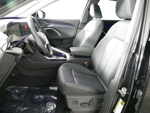 Certified 2025 Audi Q5 Premium w/ Convenience Package AWD/4WD image 11