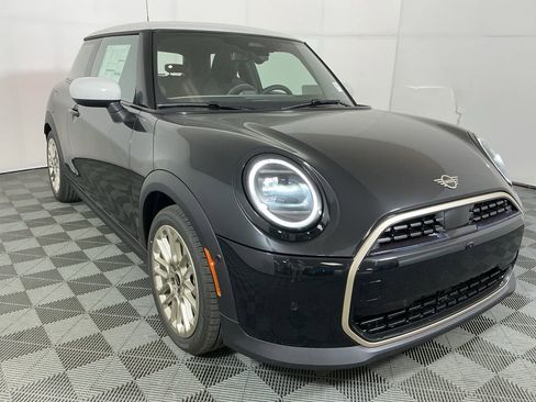 New 2026 MINI Cooper 2-Door Hardtop image 3