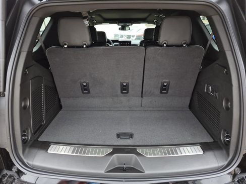 New 2026 GMC Yukon Denali w/ Sun & Power Step Package image 7