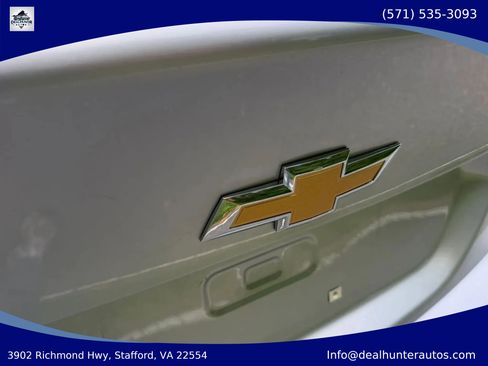 Used 2018 Chevrolet Malibu LS FWD image 14