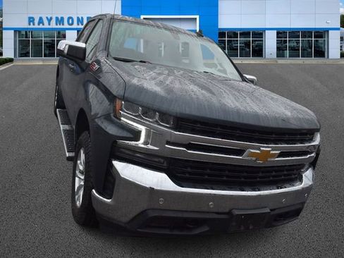 Used 2021 Chevrolet Silverado 1500 LT image 9