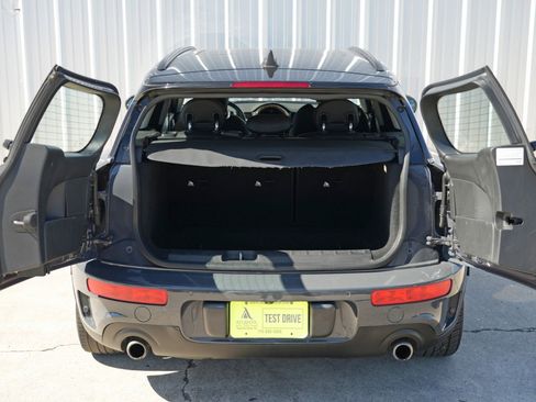 Used 2019 MINI Cooper Clubman S image 9