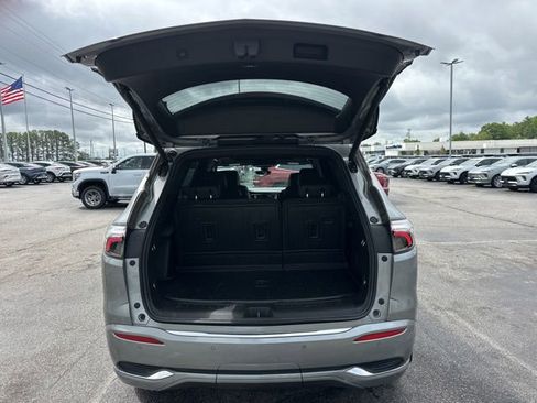 Used 2024 Buick Enclave Avenir w/ Avenir Technology Package FWD image 16