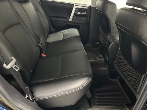 Used 2022 Toyota 4Runner Limited AWD/4WD image 49