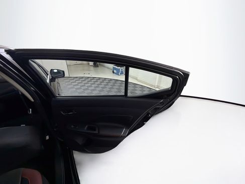 Used 2024 Nissan Versa SR FWD image 27