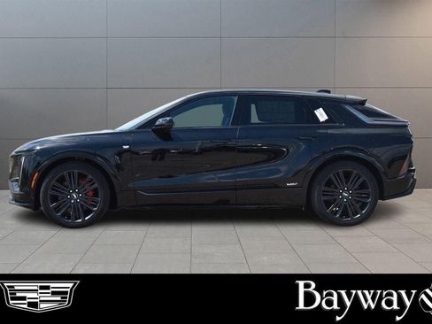 New 2026 Cadillac Lyriq V image 45