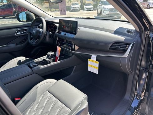 New 2026 Nissan Rogue Platinum AWD/4WD image 45
