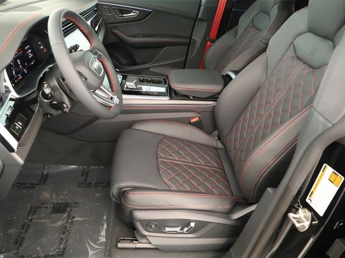 New 2026 Audi SQ8 Prestige image 24