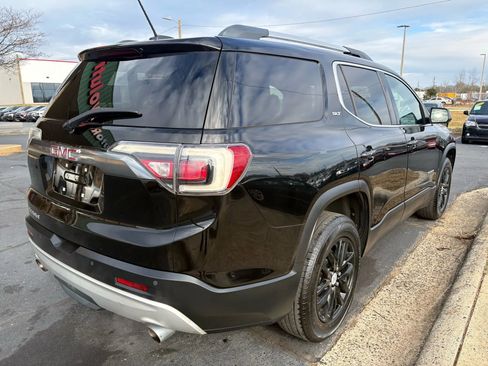 Used 2019 GMC Acadia SLT w/ LPO, Black Accent Package image 7