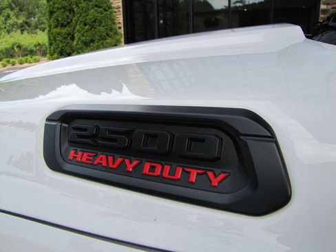 Used 2025 RAM 2500 Big Horn AWD/4WD image 32