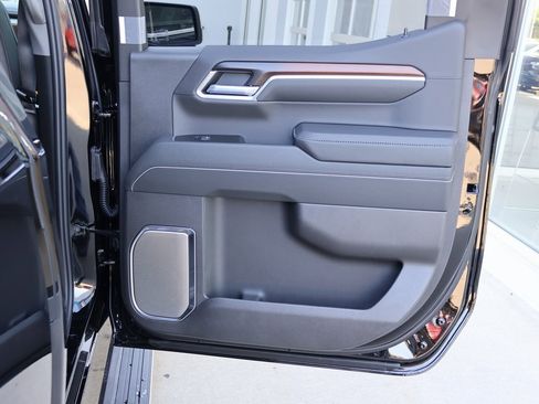 New 2026 GMC Sierra 1500 Denali w/ Denali Reserve Package image 42