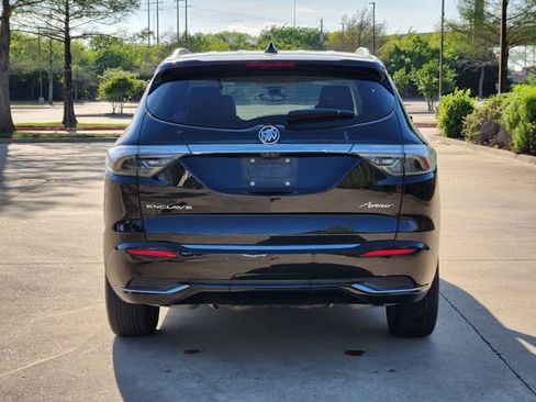 Used 2023 Buick Enclave Avenir w/ Trailering Package, 5000 lbs. image 6