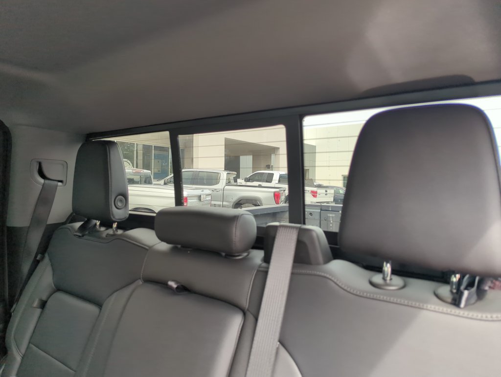 Used 2024 GMC Sierra 1500 SLT RWD image 28