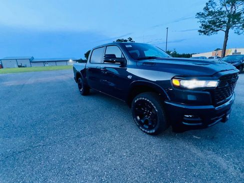New 2026 RAM 1500 Big Horn AWD/4WD image 10