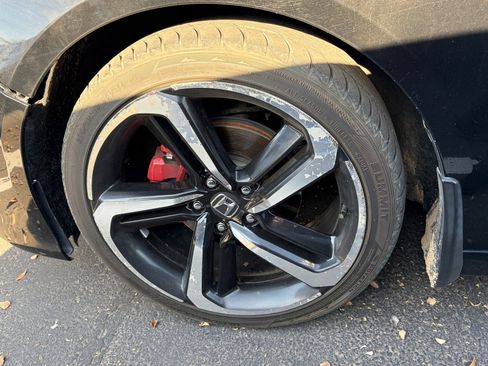 Used 2018 Honda Accord LX image 6