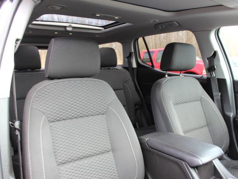 Used 2018 GMC Acadia SLE w/ Driver Alert Package I image 39