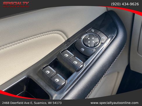 Used 2018 Ford Edge Titanium w/ Technology Package AWD/4WD image 38