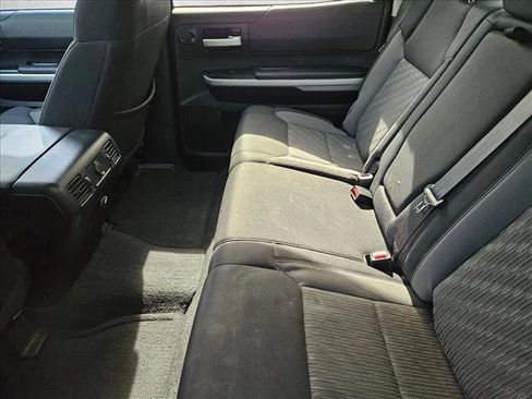 Used 2018 Toyota Tundra SR5 w/ SR5 Upgrade Package image 10