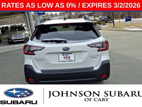 Certified 2025 Subaru Outback Premium image 8