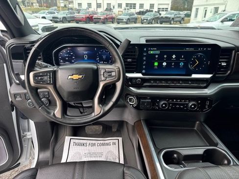 Used 2024 Chevrolet Silverado 3500 High Country w/ Technology Package image 14