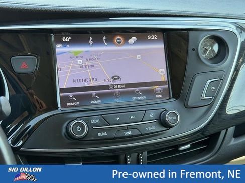 Certified 2018 Buick Envision Essence AWD/4WD image 10