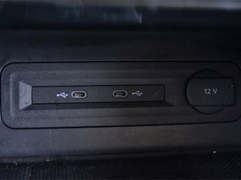 Certified 2023 Volkswagen Atlas SE image 16