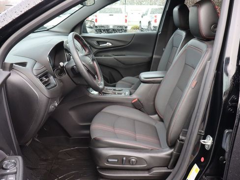 Used 2023 Chevrolet Equinox RS FWD image 5