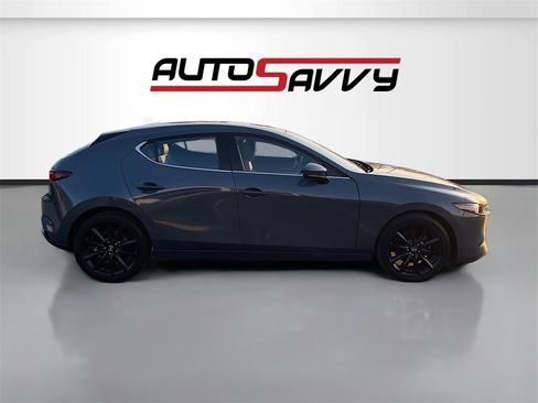 Used 2021 MAZDA MAZDA3 s image 8