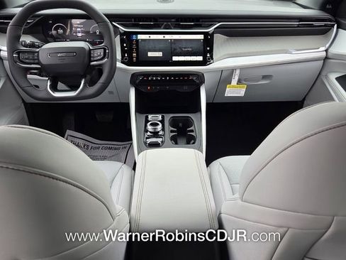 New 2026 Jeep Cherokee Limited image 8