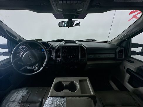 Used 2021 Ford F250 XL w/ Power Equipment Group image 10