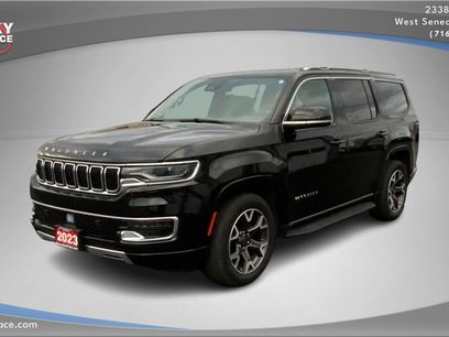Used 2023 Jeep Wagoneer Series III w/ Preferred Equipment Group