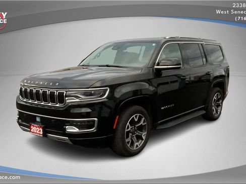 Used 2023 Jeep Wagoneer Series III w/ Preferred Equipment Group image 1