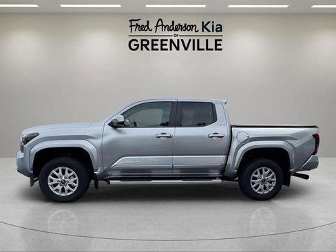 Used 2024 Toyota Tacoma SR5 image 6