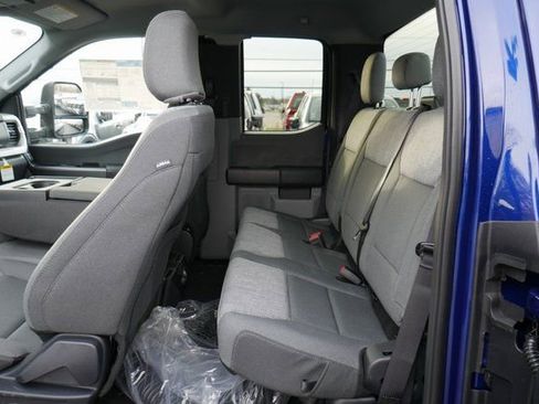 New 2026 Ford F250 XLT w/ FX4 Off-Road Package image 22