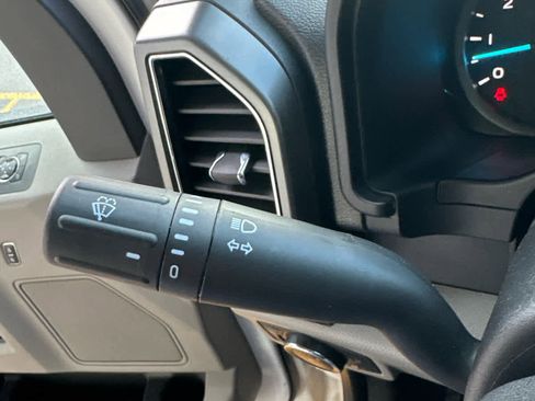 Used 2018 Ford F150 XLT w/ XTR Package image 20