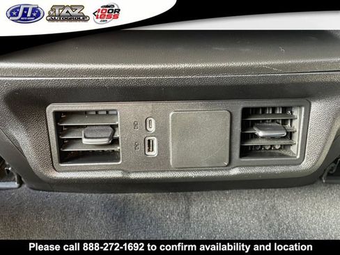 Used 2024 Chevrolet Silverado 1500 Custom Trail Boss w/ LPO, Dark Essentials Package image 17