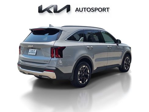 Certified 2026 Kia Sorento S w/ S Panoramic Sunroof Package FWD image 8