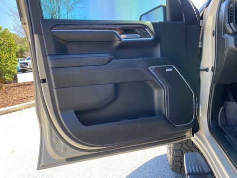 Used 2023 GMC Sierra 1500 Elevation image 20