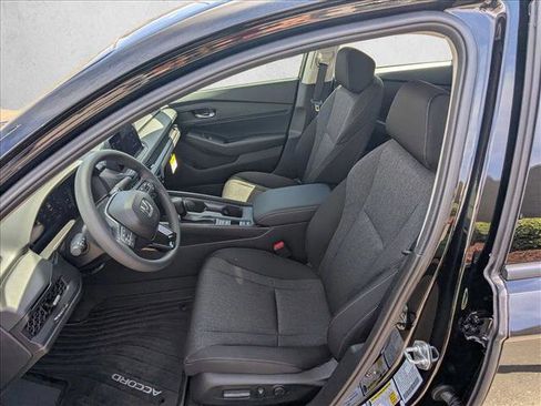 New 2026 Honda Accord SE image 4