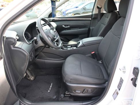 Certified 2022 Hyundai Tucson SEL w/ Cargo Package AWD/4WD image 17
