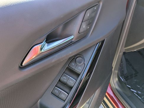 Used 2025 Chevrolet Equinox RS w/ Convenience Package III image 12