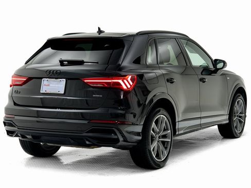 Used 2022 Audi Q3 2.0T Premium Plus image 3