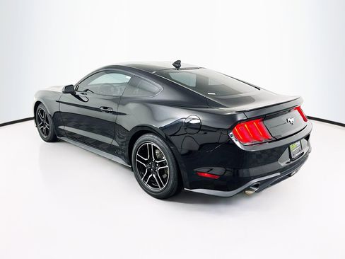Used 2022 Ford Mustang Premium image 5